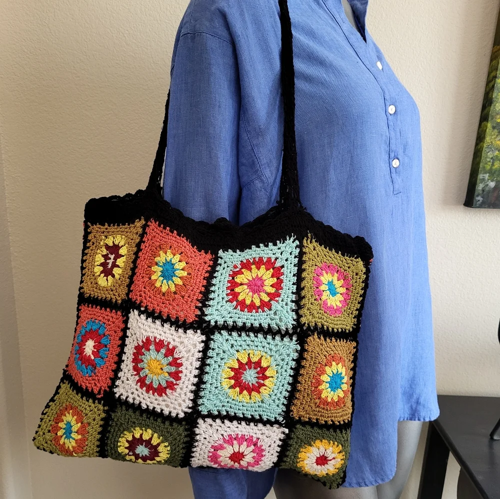 NWOT Crocheted Boho Bag Purse - Picture 1 of 2